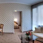 Odessos Hotel 3*